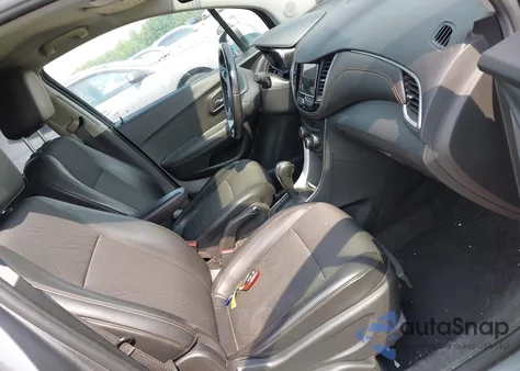 2019 Chevrolet Trax Lt z USA, uszkodzony, nr VIN KL7CJLSB4KB942891